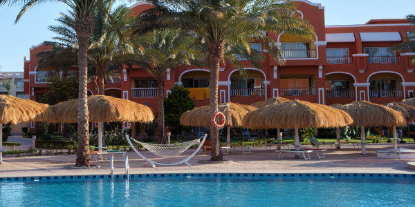 Proyectos Construcción de Piscinas el Vendrell · Piscinas para Comunidades Vecinos / Propietarios