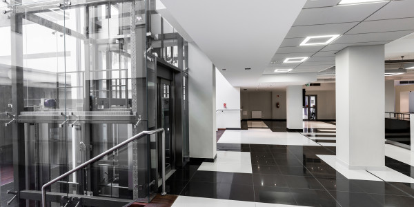 Proyectos de Rehabilitaciones Santa Margarida i els Monjos · Instalación de Ascensores